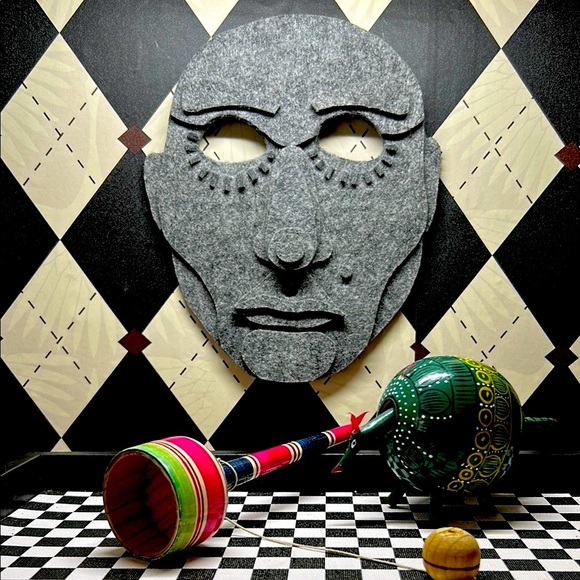 Curated Mexican FolkArt Collection – Oaxacan Amarillo, Balero & Unique Felt Mask - Picture 11 of 17